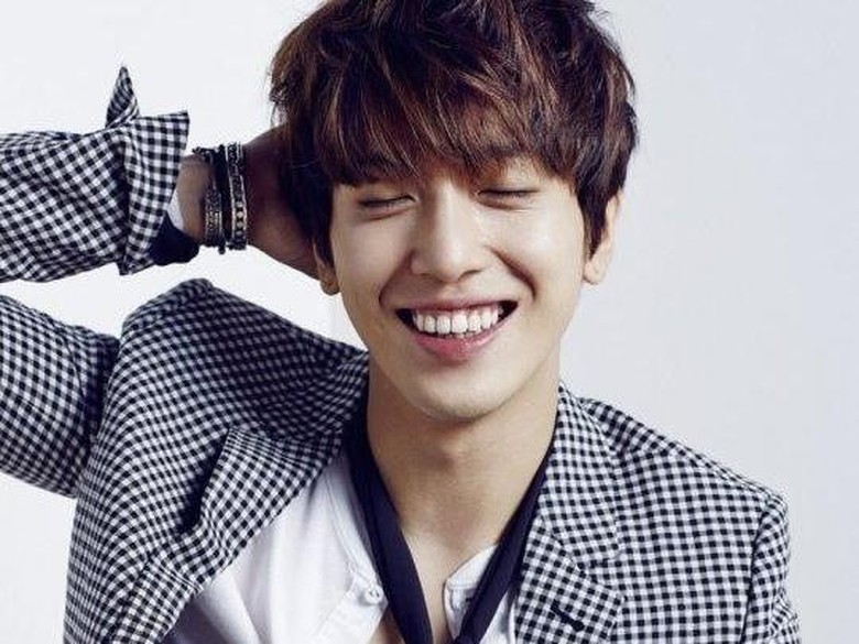 Yonghwa CNBLUE Diinvestigasi karena Masuk Universitas Secara Ilegal? Yonghwa CNBLUE Diinvestigasi karena Masuk Universitas Secara Ilegal?