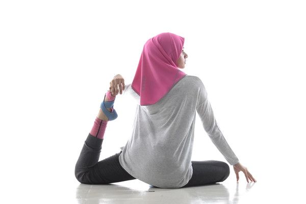  Foto  Intip Baju  Olahraga Khusus Hijabers Rancangan Sigi 