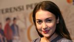 Kecantikan Alami Rianti Cartwright