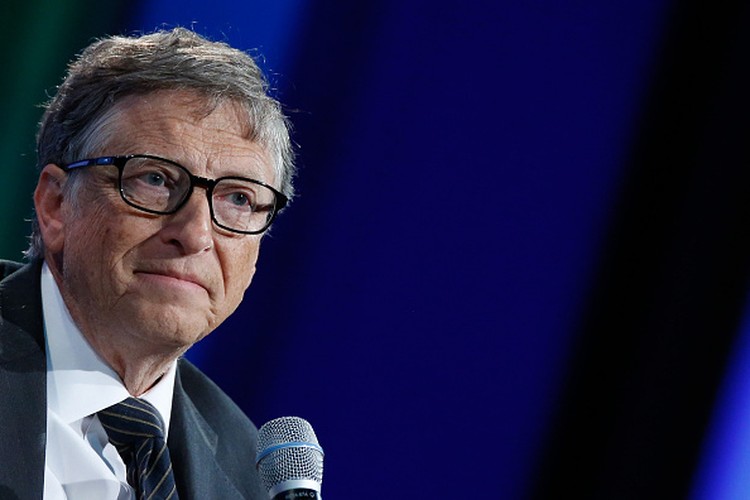 Bill Gates NEW YORK, NY - SEPTEMBER 27: Bill Gates attends the Plenary Session: Investing in Prevention and Resilient Health Systems during the second day of the 2015 Clinton Global Initiatives Annual Meeting at the Sheraton New York Hotel & Towers on September 27, 2015 in New York City. (Photo by JP Yim/Getty Images)