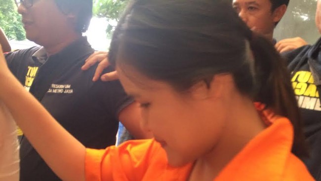 Senjata Perlawanan Jessica dan Pesan Ibunda