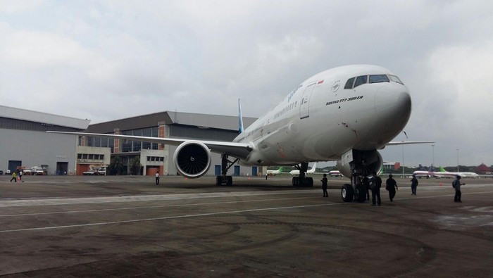 Boeing 777