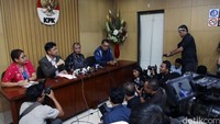 Dalam konferensi pers ini, KPK menyatakan siap untuk memberikan bantuan kepada penyidik KPK Novel Baswedan terhadap kasus yang sudah dilimpahkan ke Kejaksaan Bengkulu.