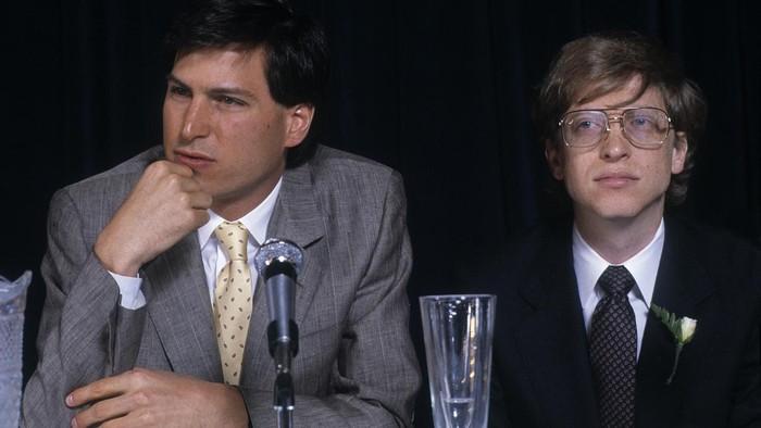 Steve Jobs dan Bill Gates Muda. Foto: Getty Images Steve Jobs dan Bill Gates Muda. Foto: Getty Images