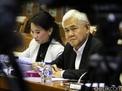 Baleg Rapat Bahas Draf Revisi UU KPK