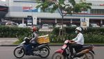 Gaya Warga Ho Chi Minh Saat Naik Motor