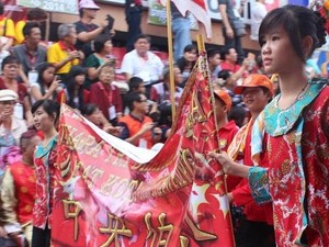 Jelang Imlek, Siap-siap Nonton Festival Debus Cap Go Meh di Singkawang