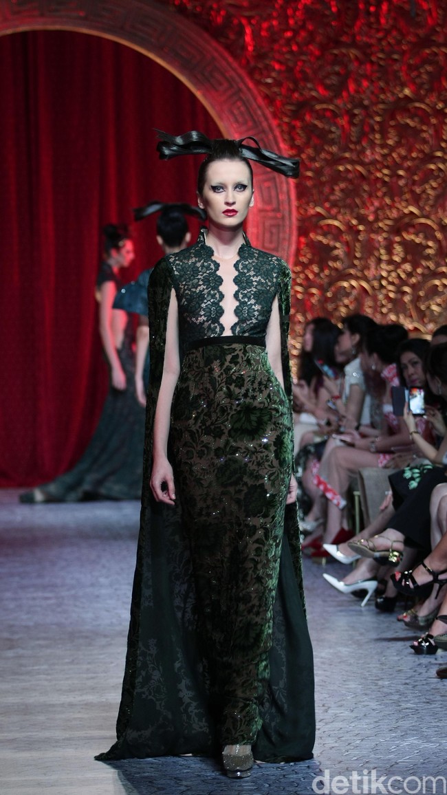 Sebastian Gunawan  Treasure from The East at Thamrin Nine Ballroom. Jakarta. [Foto: Mohammad Abduh/Wolipop]