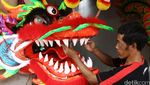 Melihat Proses Pembuatan Barongsai dan Liong