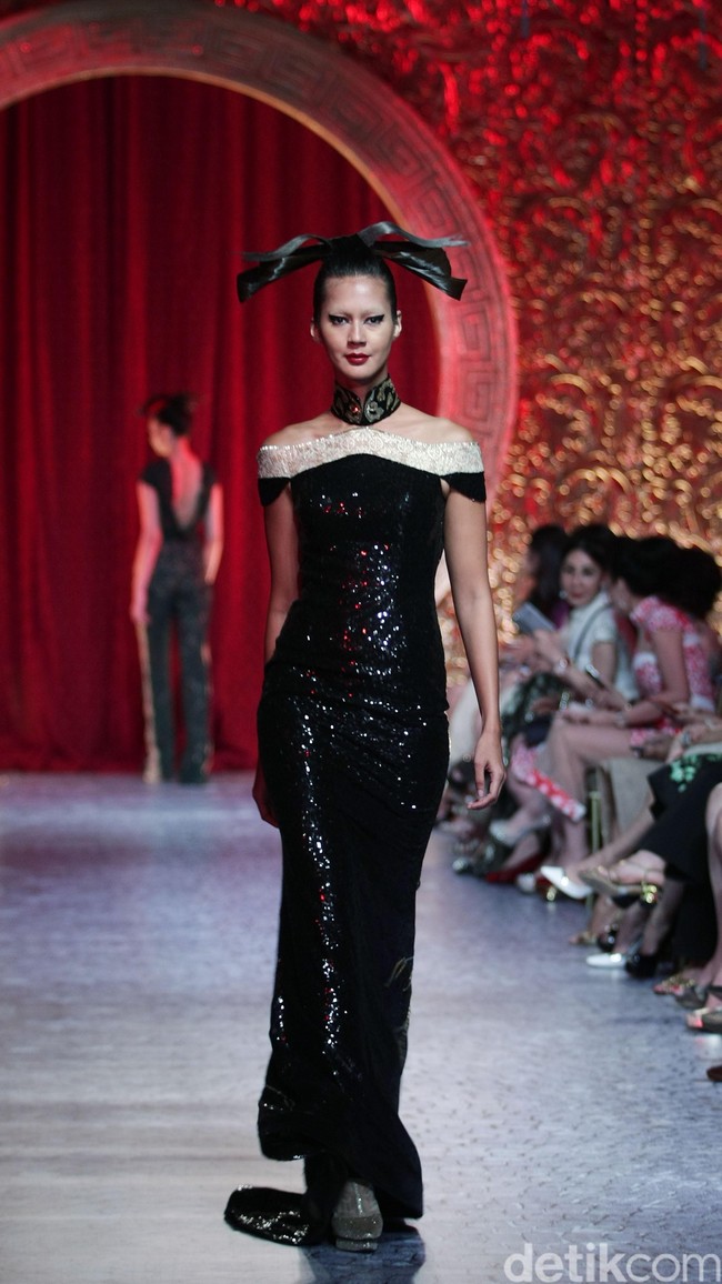 Sebastian Gunawan  Treasure from The East at Thamrin Nine Ballroom. Jakarta. [Foto: Mohammad Abduh/Wolipop]