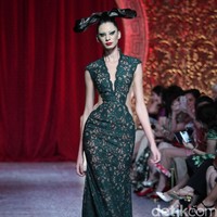 Sebastian Gunawan  Treasure from The East at Thamrin Nine Ballroom. Jakarta. [Foto: Mohammad Abduh/Wolipop]