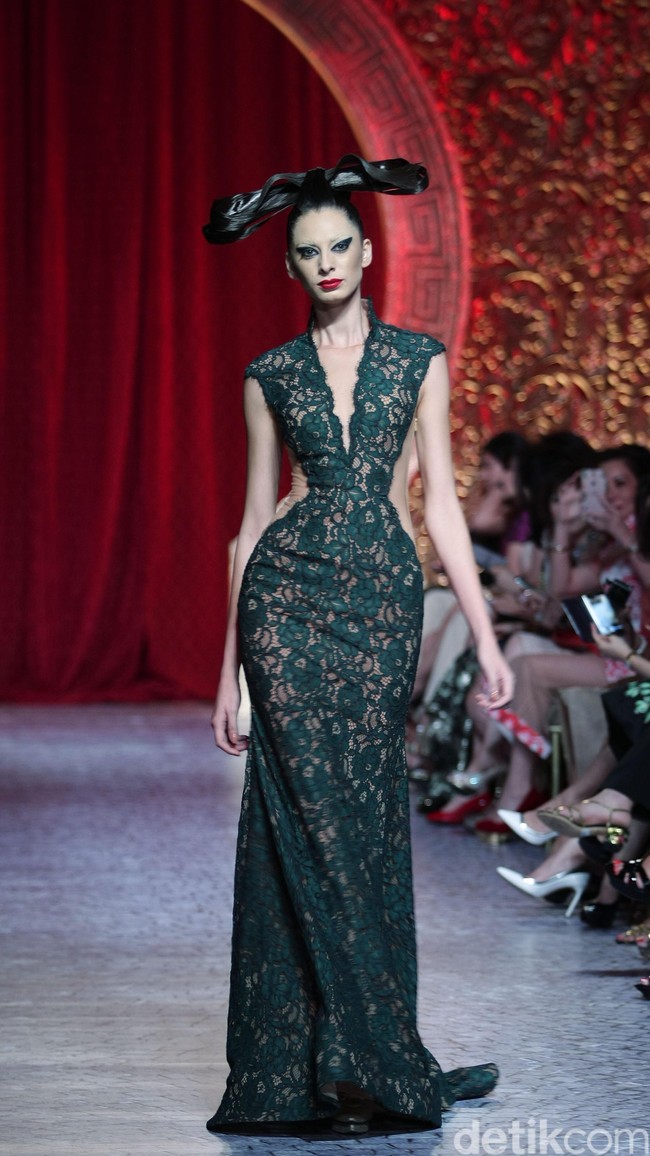 Sebastian Gunawan  Treasure from The East at Thamrin Nine Ballroom. Jakarta. [Foto: Mohammad Abduh/Wolipop]