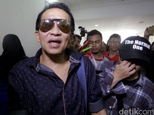Dermawan Salihin: Jessica Buang Muka Lihat Saudara Kembar Mirna