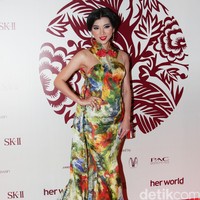 Kanty Widjaja  Treasure from The East at The Thamrin Nine Ballroom. Jakarta. [Foto: Mohammad Abduh/Wolipop]