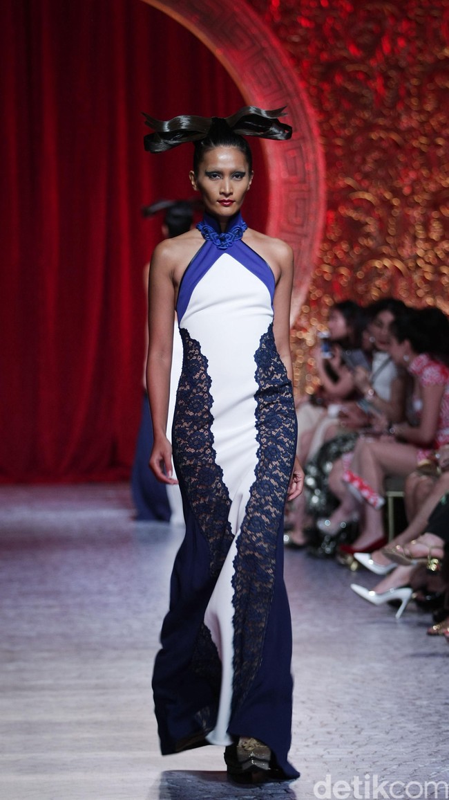 Sebastian Gunawan  Treasure from The East at Thamrin Nine Ballroom. Jakarta. [Foto: Mohammad Abduh/Wolipop]