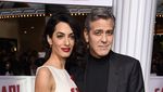 Dibalut Dress Mini, Istri George Clooney Pamer Kaki Jenjang