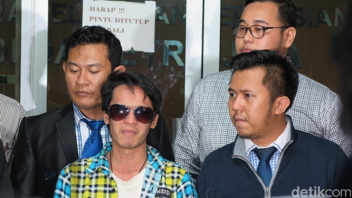 Indra Bekti Siap Polisikan Reza Pahlevi Jika Tuduhan Pelecehan Tak Terbukti