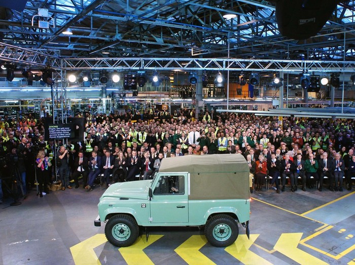 Produksi Land Rover Defender Berakhir