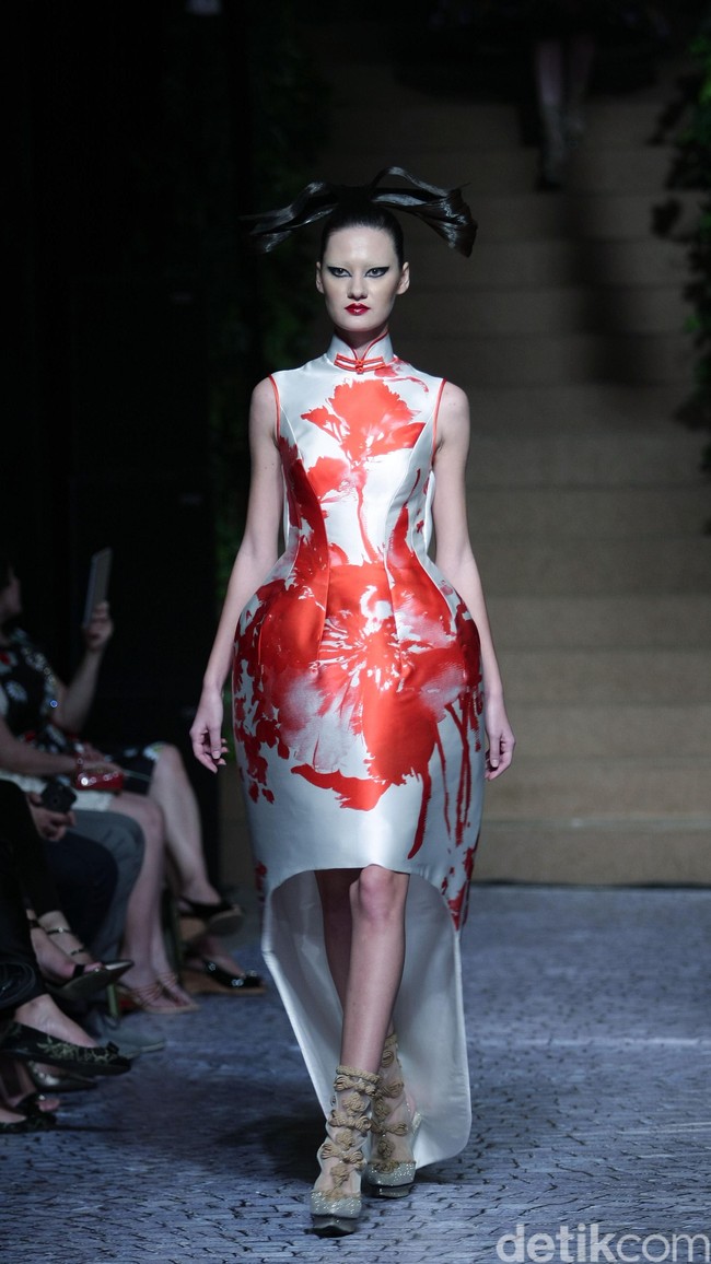 Sebastian Gunawan  Treasure from The East at Thamrin Nine Ballroom. Jakarta. [Foto: Mohammad Abduh/Wolipop]