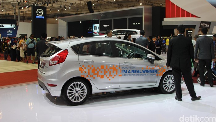 Hingga Hari Ini Masih Ada yang Beli Mobil Ford