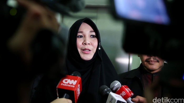 Walikota Banda Aceh Illiza Saaduddin Djamal di kantor pusat MUI, Jl Proklamasi Jakarta, Selasa (2/1/2016).