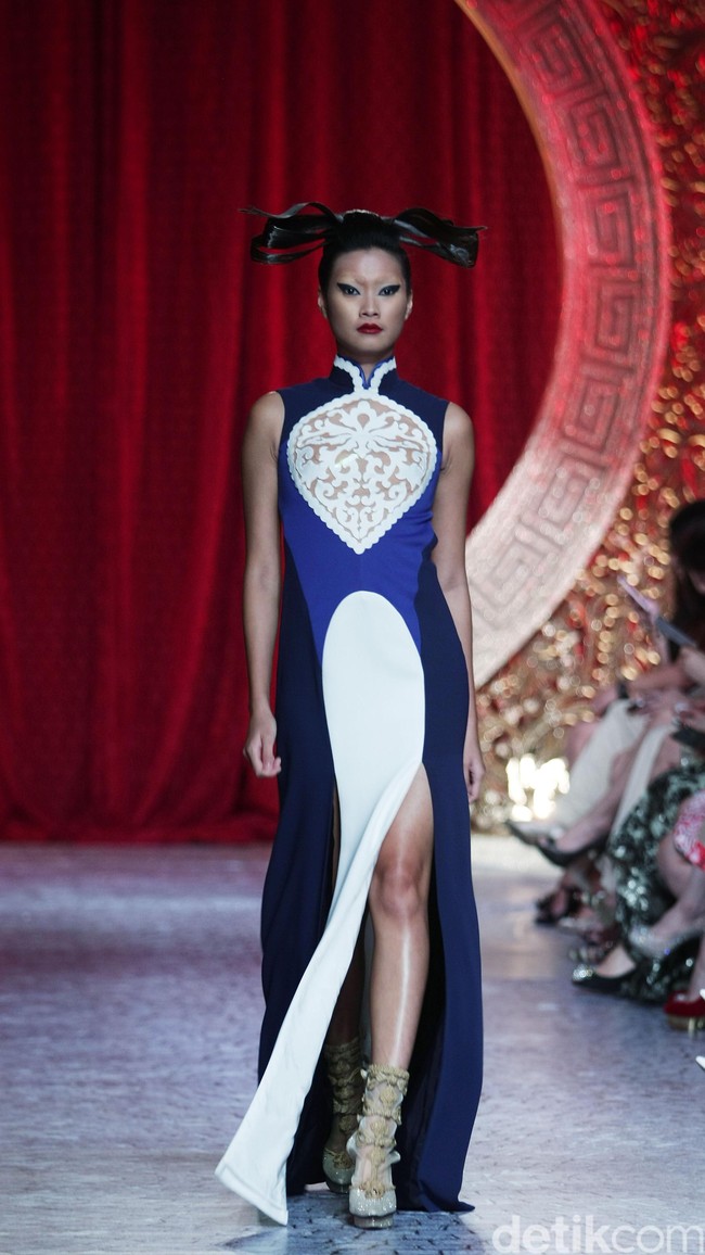 Sebastian Gunawan  Treasure from The East at Thamrin Nine Ballroom. Jakarta. [Foto: Mohammad Abduh/Wolipop]