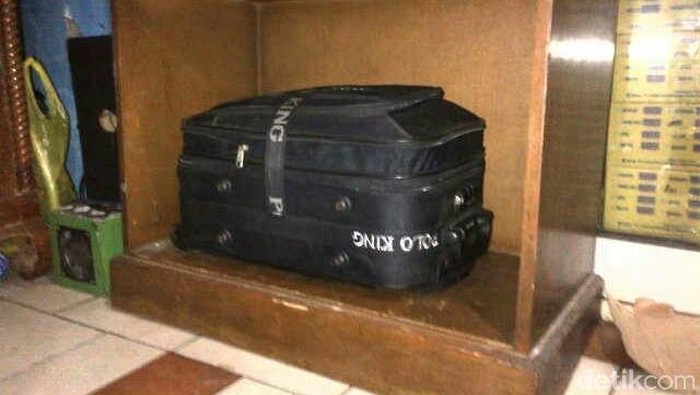 Dikira Bom, Koper Mencurigakan di Bekasi Ternyata Berisi Pakaian Wanita