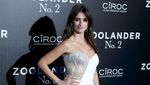 Pesona Penelope Cruz di Usia 41 Tahun
