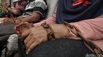 Warga Tolak Pengosongan Rumah Oleh TNI AL