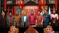 Sekjen PKB, Abdul Kadir Karding (tengah) saat acara Refleksi Imlek 2016 oleh PKB di Jakarta, Rabu (3/2/2016).