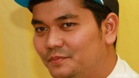 Saat hadir di sebuah acara, Indra terlihat tenang. Pool/Gus Mun/detikFoto.
