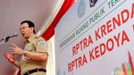 Ahok Resmikan RPTRA Pinggir Rel