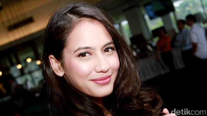 Pevita Pearce