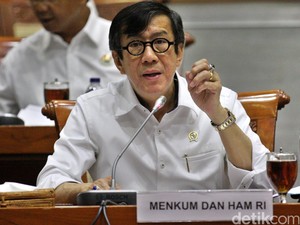 Terbitkan SK Golkar Munas Bali? Menkum HAM: Tunggu Tanggal Mainnya