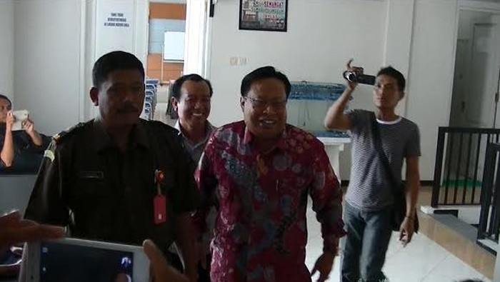 2 Anggota DPRD Lamongan Kembali Ditahan Terkait Perjalanan Dinas 2012