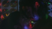 Keduanya beradegan sangat intim. (Lo-Fi Flicks)
