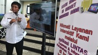 Aplikasi LINTAS merupakan salah satu bentuk inovasi yang dilakukan oleh Kantor Pertanahan Kota Administrasi Jakarta Barat dalam upaya meningkatkan kualitas pelayanan publik dan keterbukaan informasi publik.
