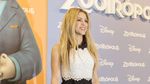 Gaya Shakira dengan Dress Mini Ini Yay or Nay?