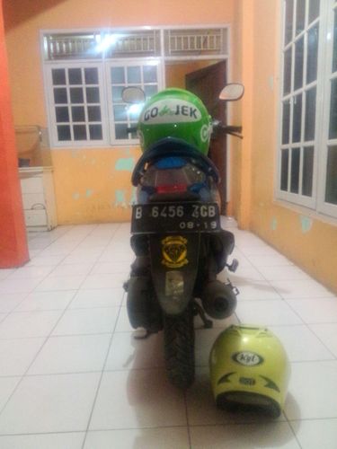 Abang Go-jek yang Buka Jalan untuk Mobil Jenazah Bernama 