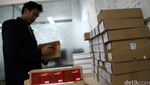 Melihat Produksi e-Money Edisi Imlek