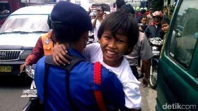 7 Tower yang Pernah Ditaklukkan Fitri Spiderkid di Usia 9 Tahun