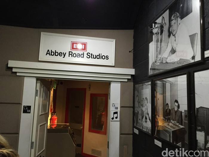 Replika Abbey Road Studio di London