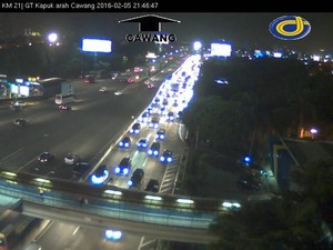 Masuki Libur Natal, Lalin Tol Kapuk Arah Bandara Macet 7 Km