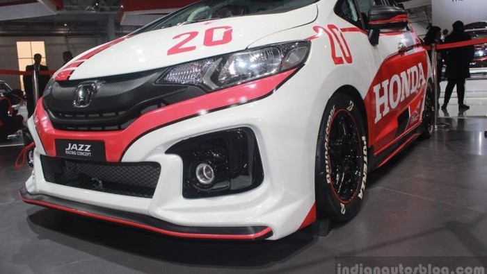 Honda Bikin Konsep Jazz Racing