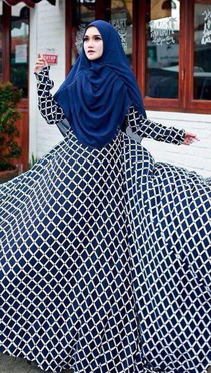 Foto: Mengenal Reista Putri, Hijabers Cantik dari Garut