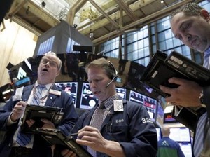 Bursa Saham AS Melonjak, S&P 500 Dekati Rekor Tertinggi