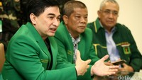 DPP PPP hasil Muktamar Jakarta juga meminta Menkum HAM segera mengeluarkan surat keputusan untuk mengesahkan kepengurusan DPP PPP.