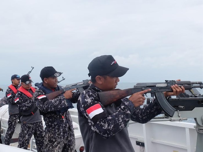 Bakamla Rutin Latihan Menembak Di Laut Untuk Antisipasi Situasi
