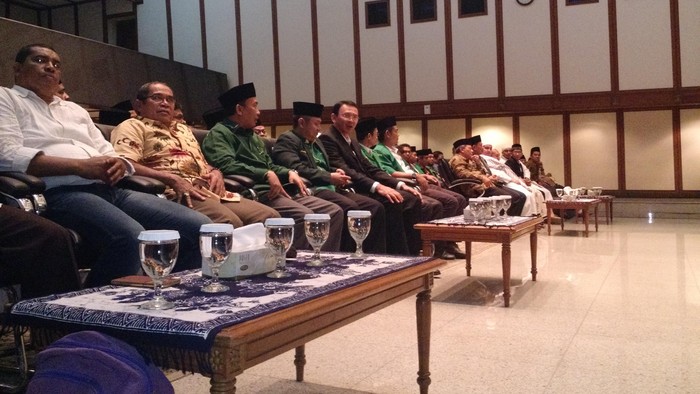 Ahok ke Massa GP Ansor: Jangan Pilih Saya di 2017 Bila Ada yang Lebih Baik