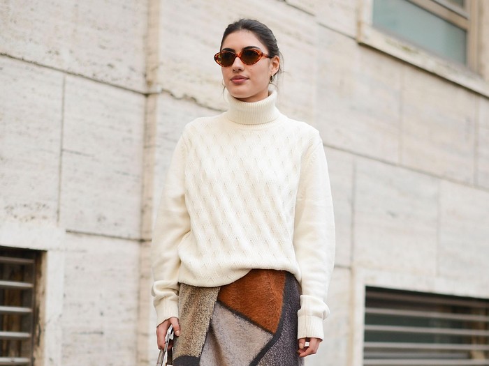MILAN, ITALY - JANUARY 18: Patricia Manfield poses wearing Tommy Hilfiger sweater, Missoni shoes and skirt and Fendi bag during day 2 of Milan Menswear Fashion Week Fall/Winter 2015/2016 on January 18, 2015 in Milan, Italy.  (Photo by Vanni Bassetti/Getty Images)